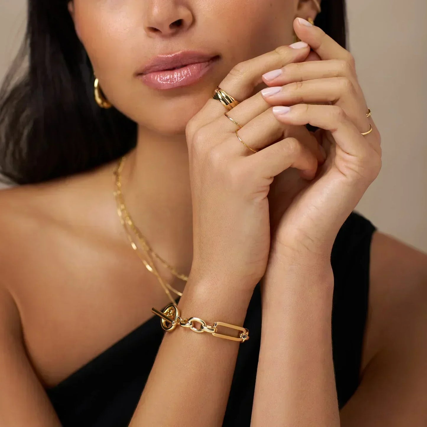 Link™ | Gold T-Bar Bracelet