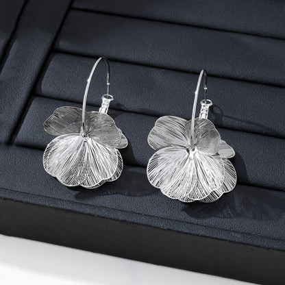 Exaggerated Hollow Gold Earrings