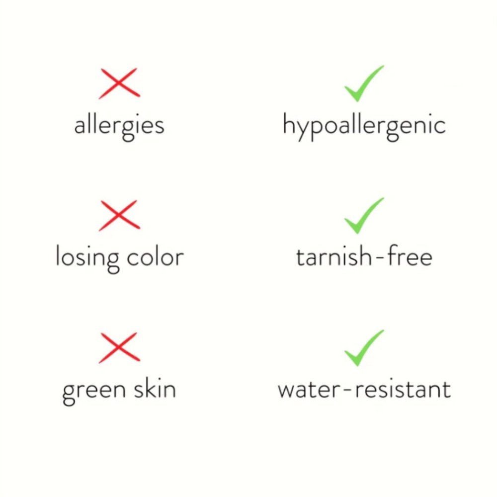 Trio Heart Pendant Necklace